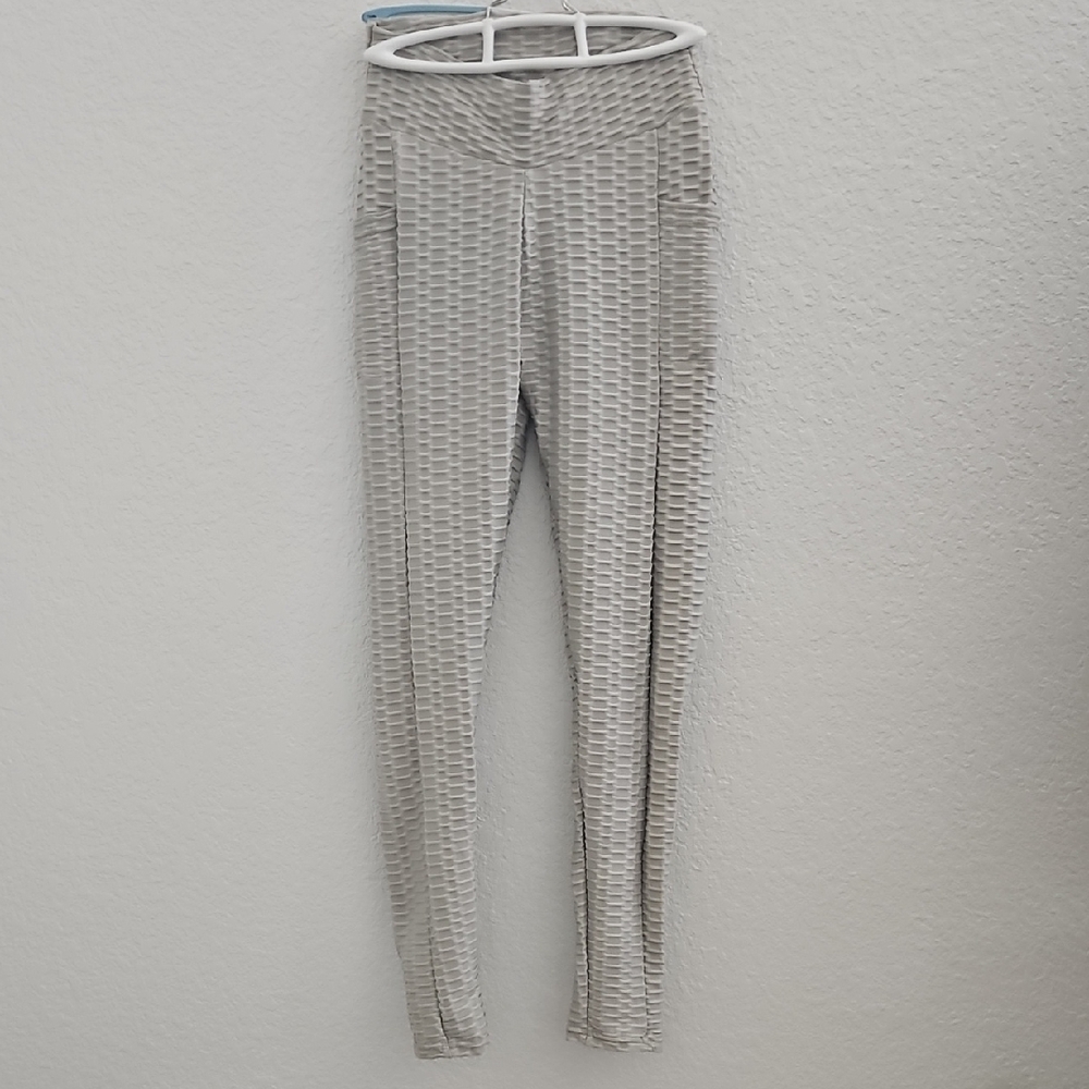 Gray Textured Leggings
